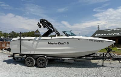 BOATZON | MasterCraft X24 2024