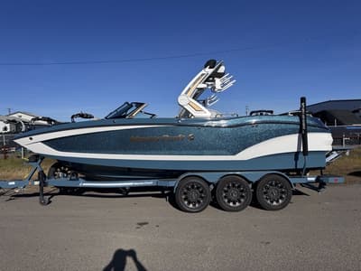 BOATZON | MasterCraft X24 2025