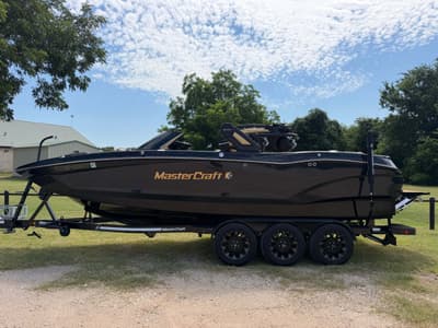 BOATZON | MasterCraft X24 2025 BOATZON | MasterCraft X24 2025