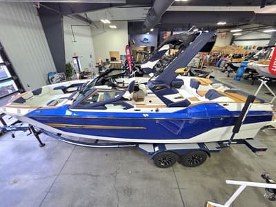 BOATZON | MasterCraft X24 2026