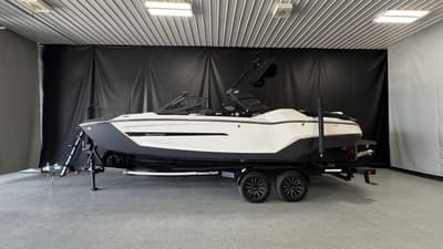 BOATZON | Mastercraft X24 2026