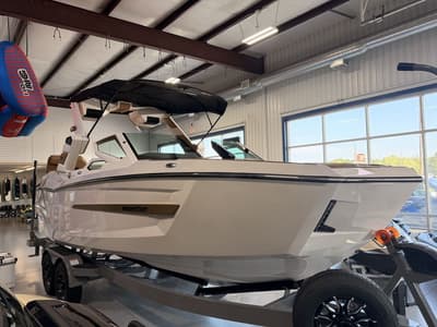 BOATZON | MasterCraft X24 2027