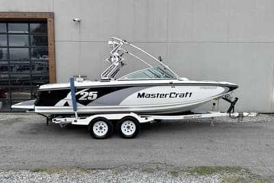BOATZON | MasterCraft X25 2011