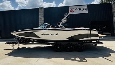 BOATZON | MasterCraft X26 2018