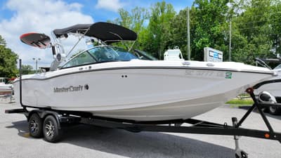 BOATZON | MasterCraft X26 2019