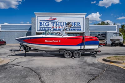 BOATZON | MasterCraft X26 2020