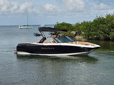 BOATZON | MasterCraft X26 2022