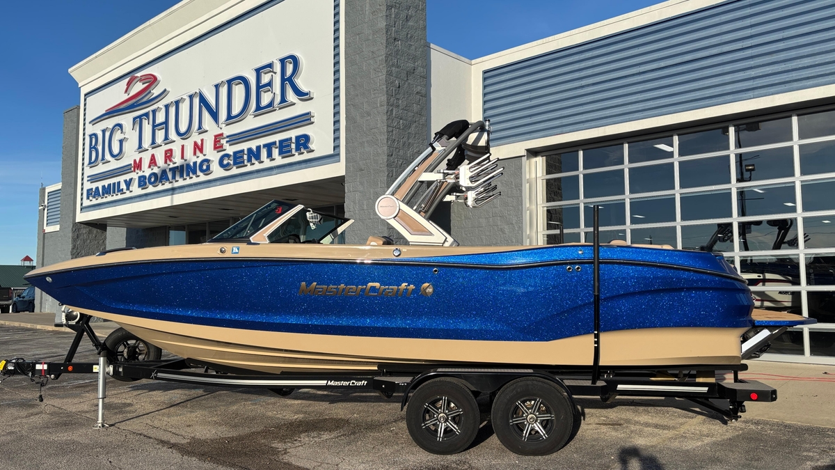 2022 MasterCraft X26 - Sold Boat