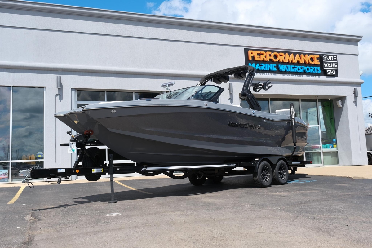 2025 MasterCraft X26 - Sold Boat