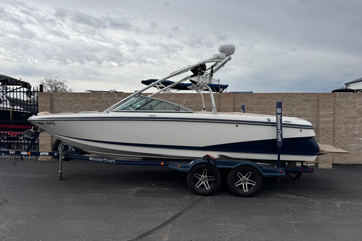 2006 MasterCraft X30 - Sold Boat