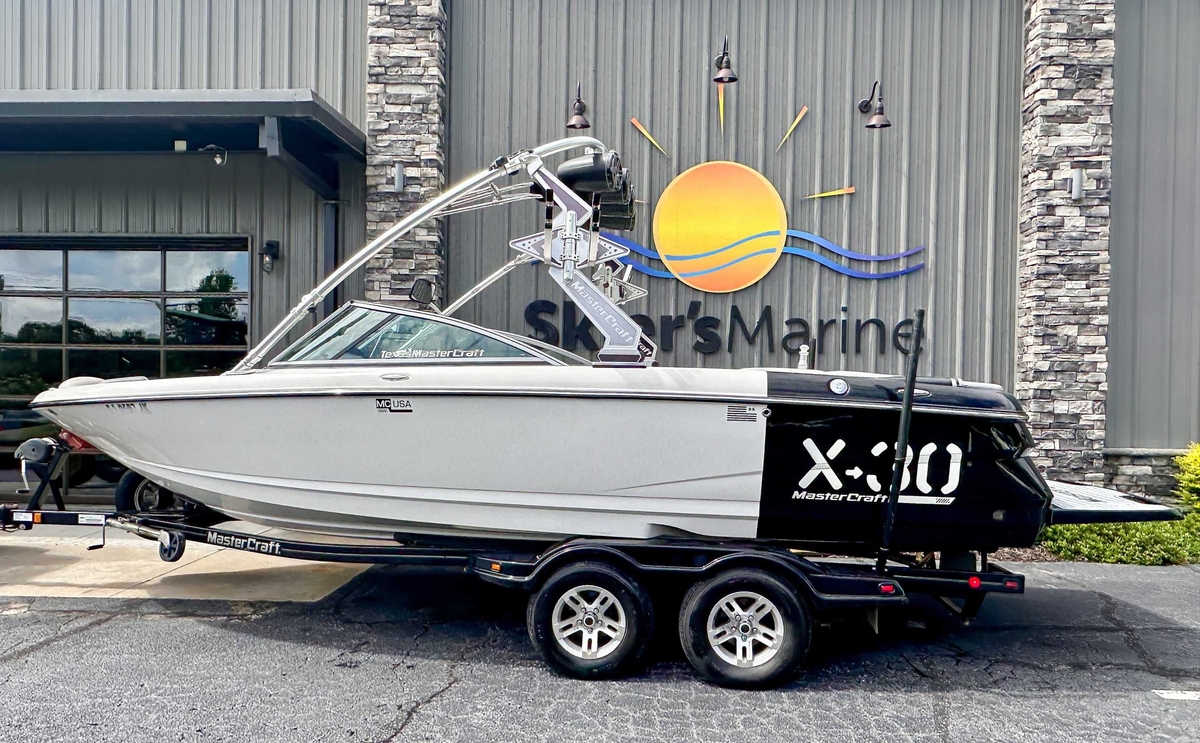2007 MasterCraft X30 - Sold Boat