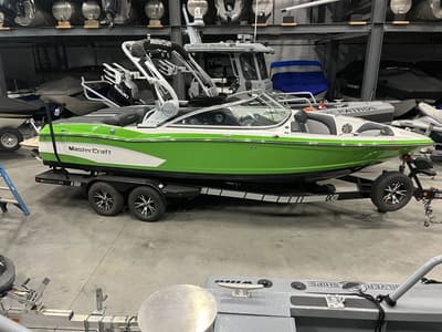 BOATZON | MasterCraft X30 2012