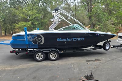 BOATZON | MasterCraft X35 2008