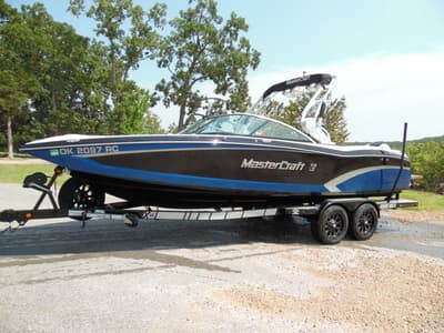 BOATZON | MasterCraft X46 2015