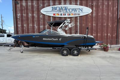 BOATZON | MasterCraft X46 2016