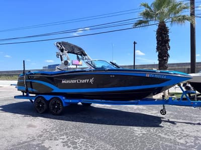 BOATZON | MasterCraft X46 2018
