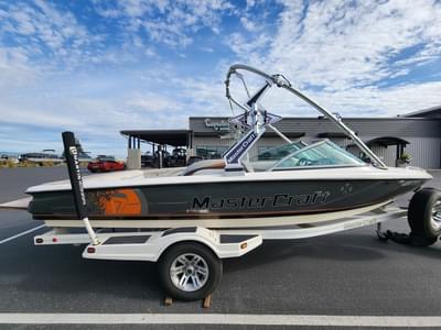 BOATZON | MasterCraft X7 2008