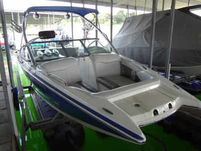 BOATZON | MasterCraft XStar 2004