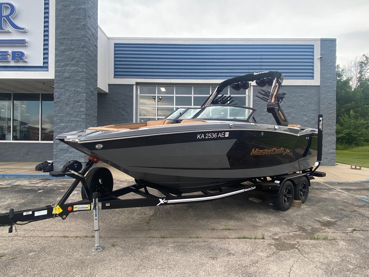 2022 MasterCraft XStar - Sold Boat
