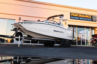 BOATZON | MasterCraft XStar 2022
