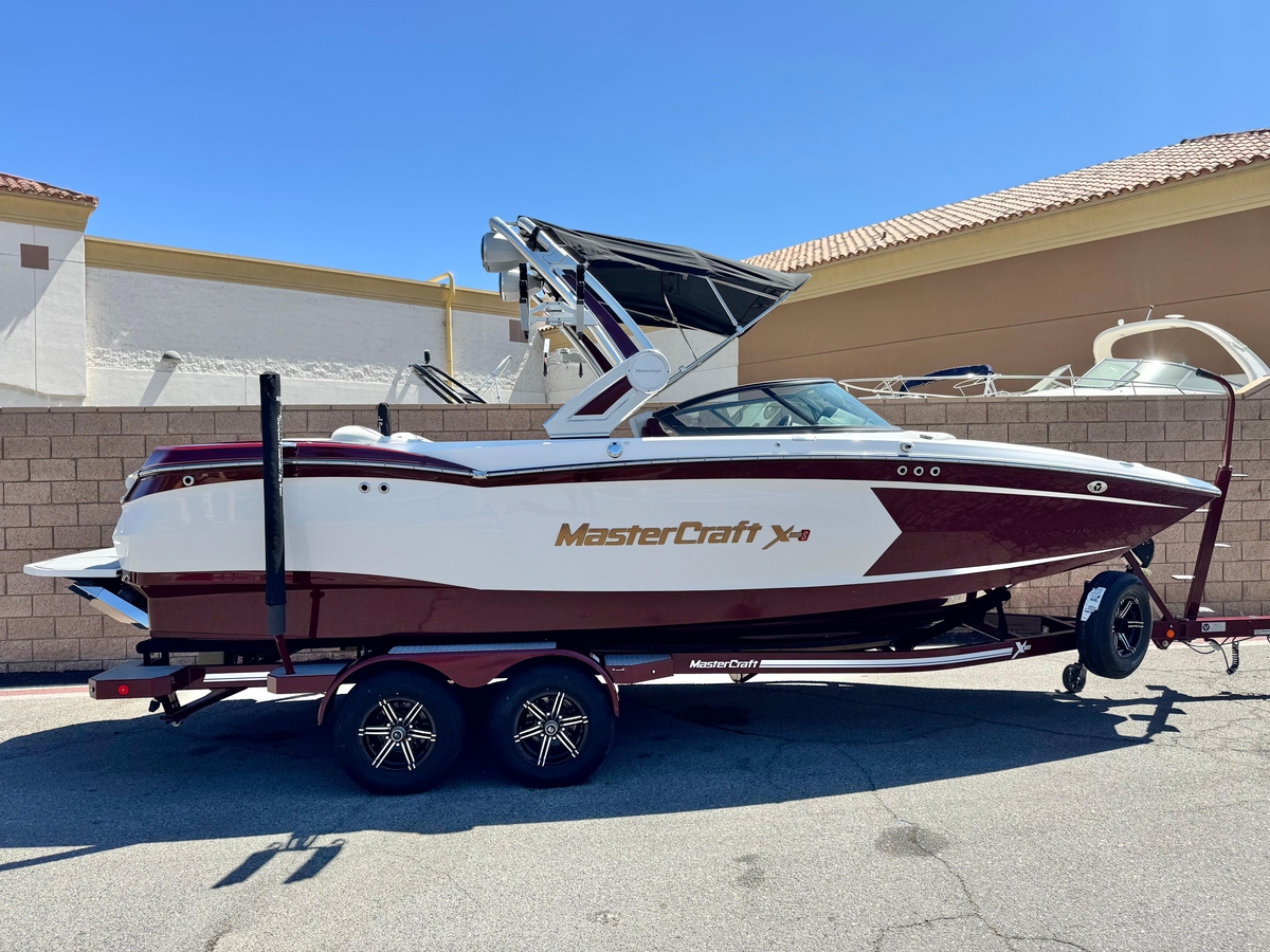2022 MasterCraft XStar S - Sold Boat