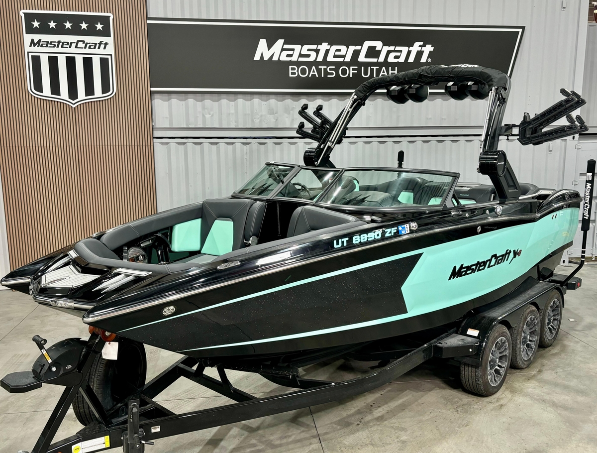 2024 MasterCraft XStar S - Sold Boat