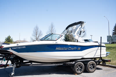BOATZON | MasterCraft XT20 2021