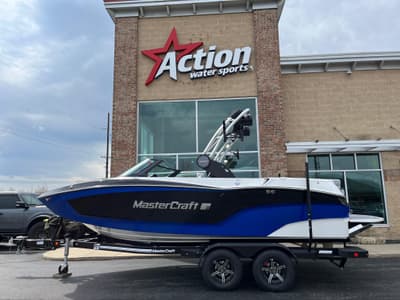 BOATZON | MasterCraft XT20 2023