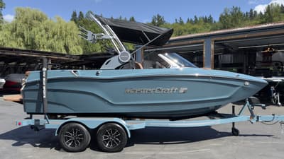 BOATZON | MasterCraft XT20 2026