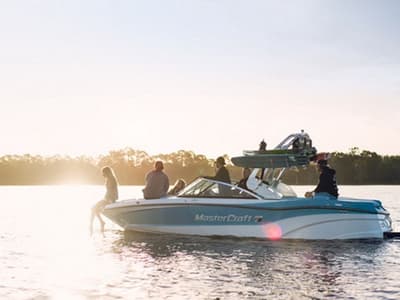 BOATZON | MasterCraft XT21 2017