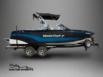 BOATZON | MasterCraft XT21 2017