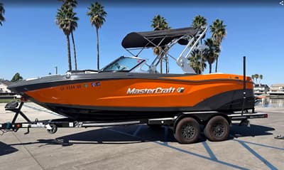BOATZON | MasterCraft XT21 2018