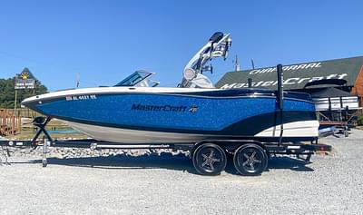 BOATZON | MasterCraft XT22 2021 BOATZON | MasterCraft XT22 2021