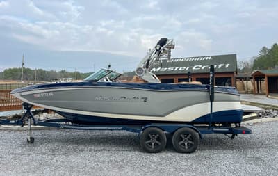 BOATZON | MasterCraft XT22 2021 BOATZON | MasterCraft XT22 2021