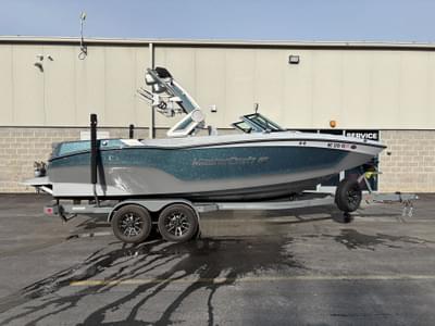BOATZON | MasterCraft XT22 2025