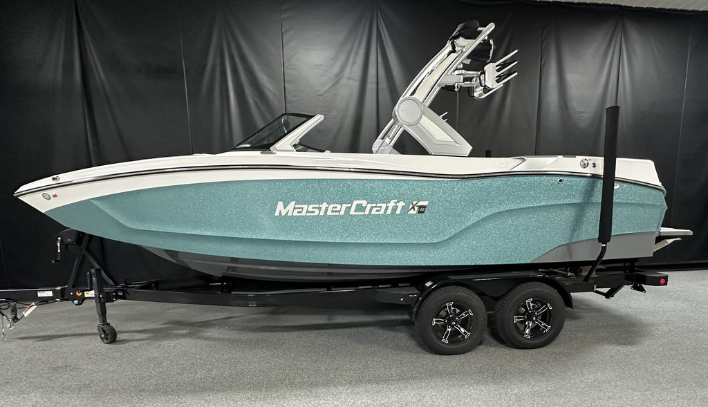 MasterCraft XT22 2025