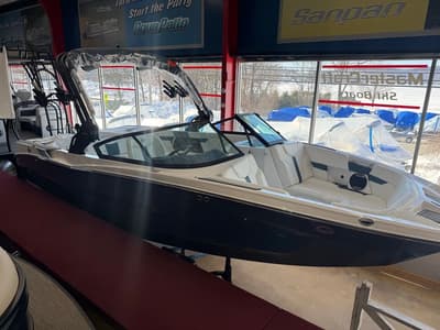 BOATZON | MasterCraft XT22 2026