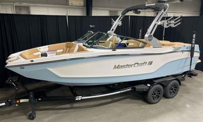 BOATZON | MasterCraft XT22 2026