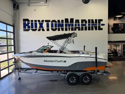 BOATZON | MasterCraft XT22 T 2023