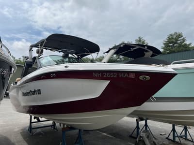 BOATZON | MasterCraft XT22 T 2023