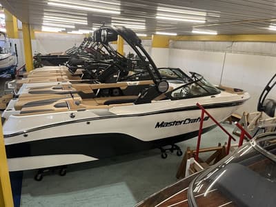 BOATZON | MasterCraft XT22T 2025 BOATZON | MasterCraft XT22T 2025