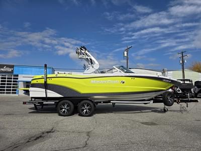 BOATZON | MasterCraft XT23 2017