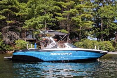 BOATZON | MasterCraft XT23 2018