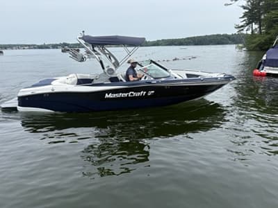 BOATZON | MasterCraft XT23 2019
