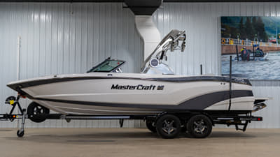 BOATZON | MasterCraft XT23 2020