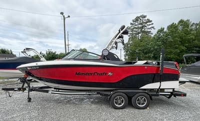 BOATZON | MasterCraft XT23 2022