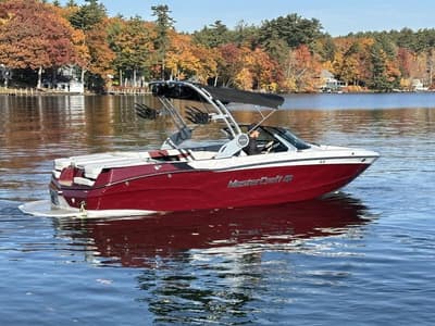 BOATZON | MasterCraft XT23 2023