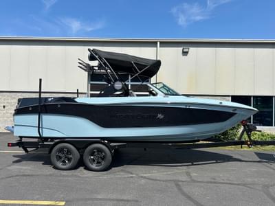 BOATZON | MasterCraft XT23 2025