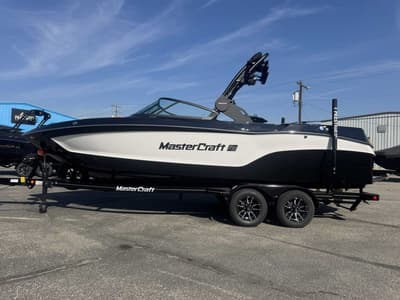 BOATZON | MasterCraft XT23 2027 BOATZON | MasterCraft XT23 2027