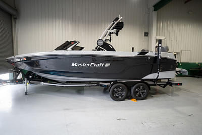BOATZON | MasterCraft XT24 2023